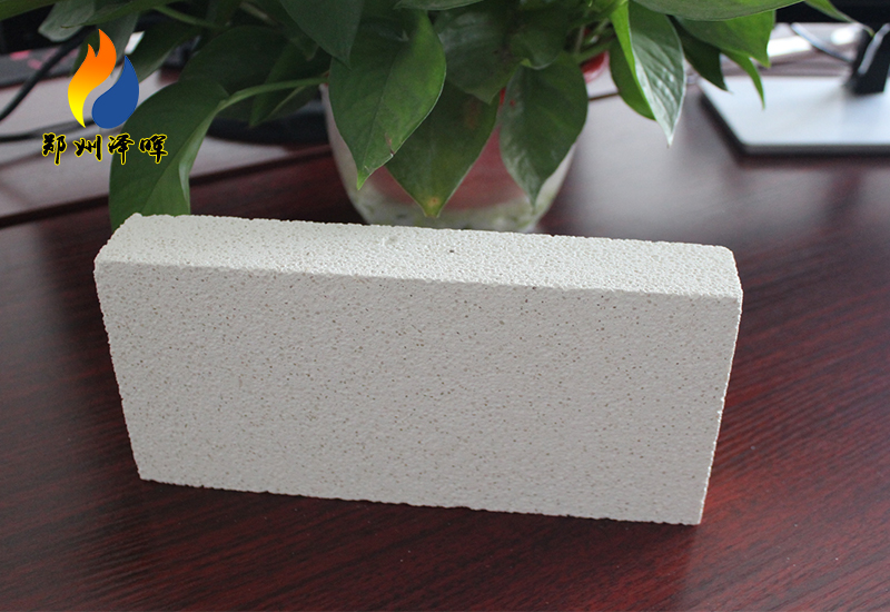 輕質莫來石磚三分片